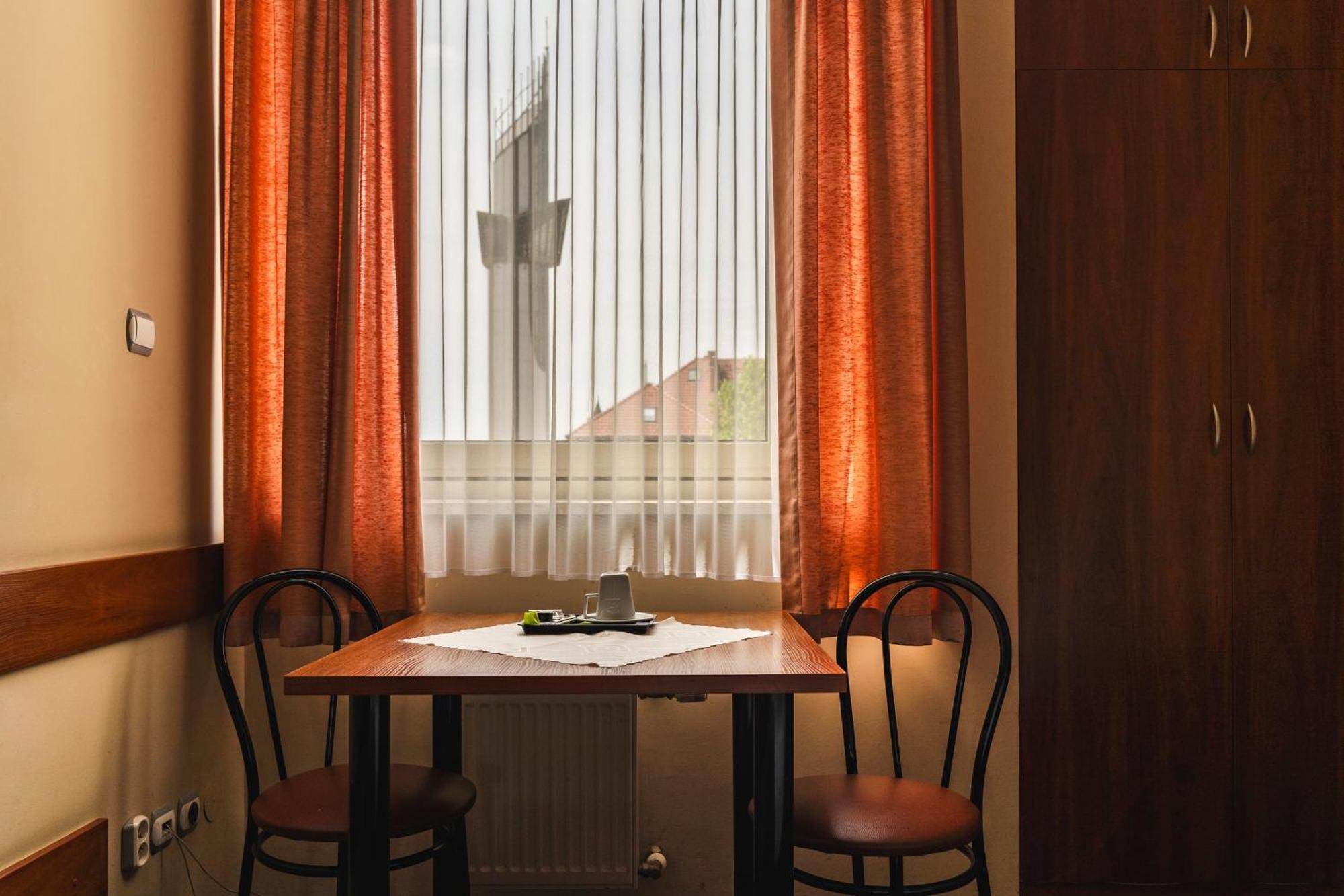 Hotel Pastoral At The Sanctuary Of The Divine Mercy Krakow